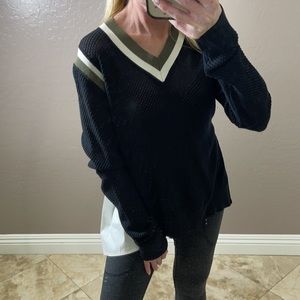 Veronica Beard Long Sleeve Sweater with White Cotton Tails Size Medium